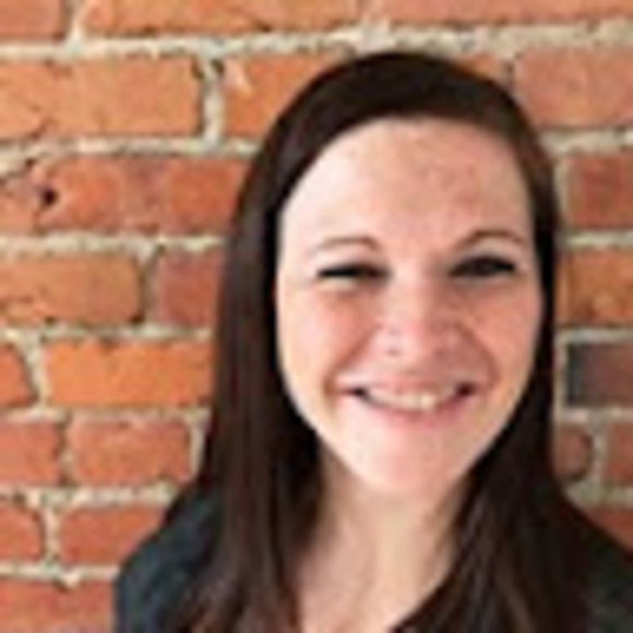 Meet your Posher, Kayla - Picture 1 of 1